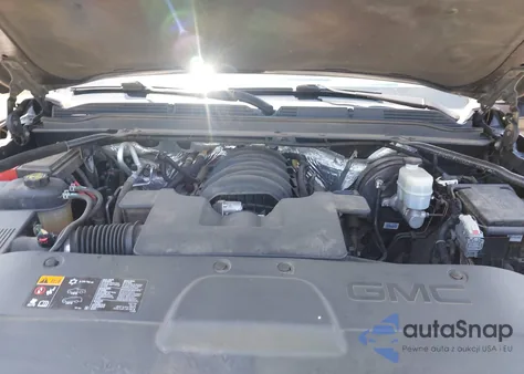 2016 GMC Yukon Xl Slt z USA, uszkodzony, nr VIN 1GKS1GKC8GR399093